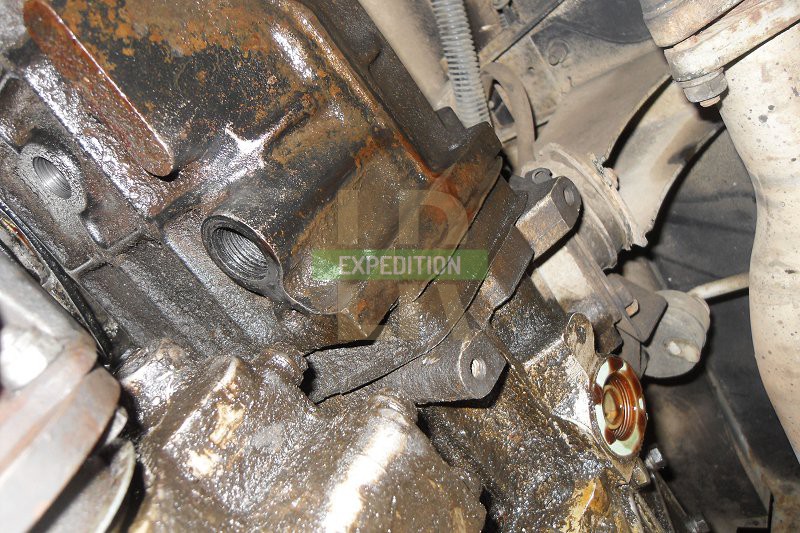 Kust Injectie schade LT77 gearbox oil change - Land Rover Expedition